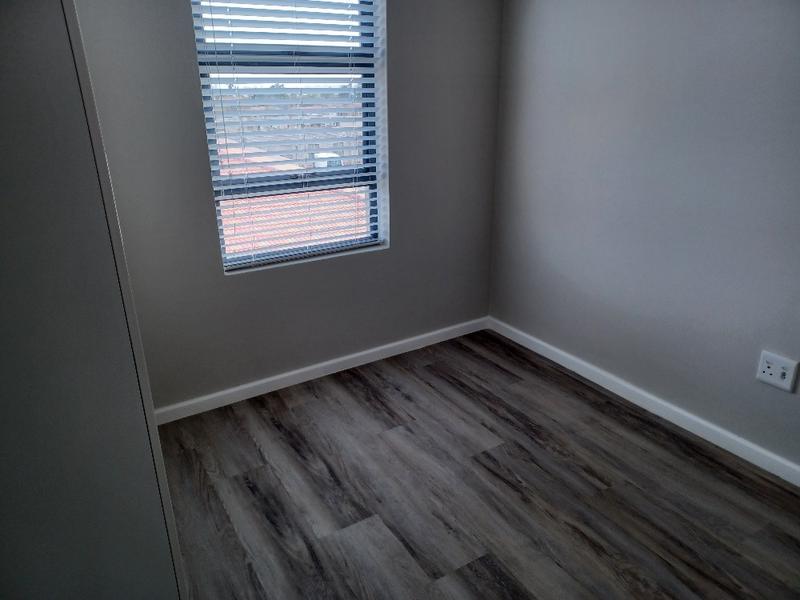 To Let 2 Bedroom Property for Rent in Burgundy Estate Western Cape